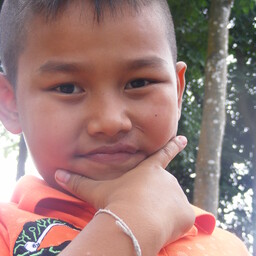 นาย กลยุทธ หนุ่ม หนูดำ