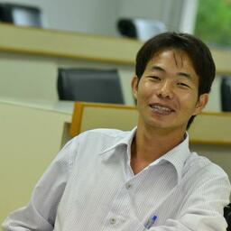 ชีพจรรองเท้า  กับเวลาที่หายไป