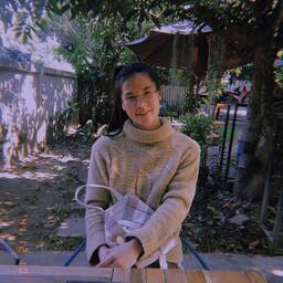นริศรา อินต๊ะสม