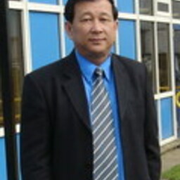 อภิชาต พุทธเจริญ